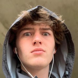 Meet your Posher, Blake